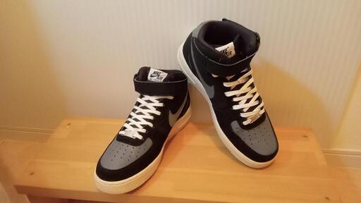 【特価】NIKE AIR FORCE 1 MID