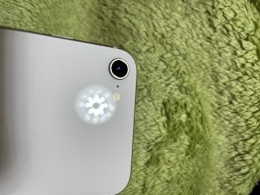 iPhone SE (第3世代) スターライト 128 GB