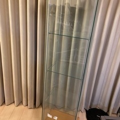IKEA ガラスケース