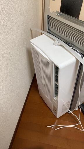 窓取り付け用エアコン