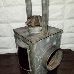 カンテラ 携帯式の手提げランプ 中古 骨董