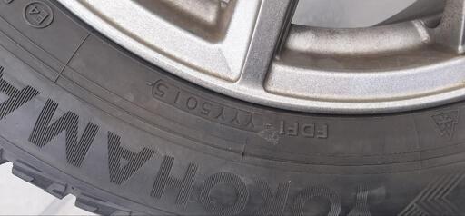 215/ 60r16　ホイル付きスタッドレスタイヤ