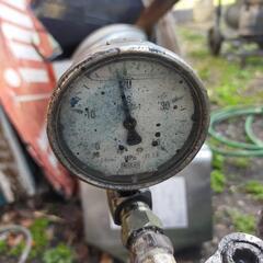 エアレスコンプレッサー2台