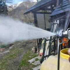 エアレスコンプレッサー2台