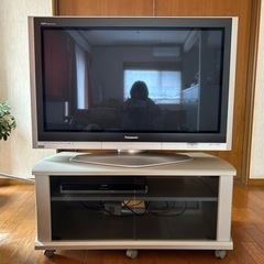 Panasonic テレビ(テレビ台含む)取引きの方決まりました。