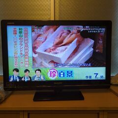 液晶テレビ　アクオス　24型