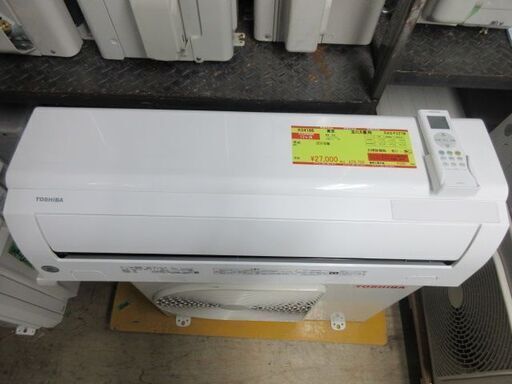 K04186　東芝　中古エアコン　主に6畳用　冷房能力　2.2KW ／ 暖房能力　2.2KW