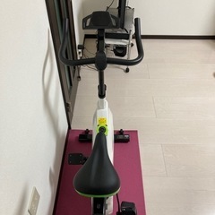 【値下中!!/良品/美品ホワイト色】FITBOX LITE 第3世代フィットネスバイク スピンバイク ダイエット器具  静音 レーニングバイク