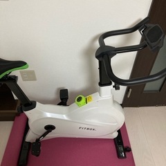 【値下中!!/良品/美品ホワイト色】FITBOX LITE 第3世代フィットネスバイク スピンバイク ダイエット器具  静音 レーニングバイク
