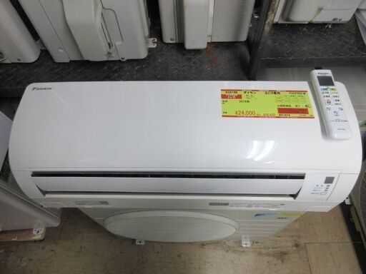 K04196　ダイキン　中古エアコン　主に6畳用　冷房能力　2.2KW ／ 暖房能力　2.2KW