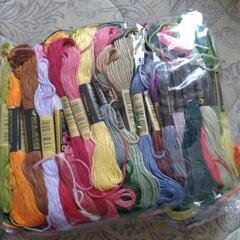 手芸用　刺繍糸100本セット