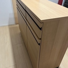 【無料】木製キッチンカウンターテーブル