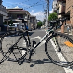 商談中 ロードバイク GIANT defy 車体