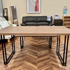 【未使用展示品】NIPPONAIRE レキオウ 150 国産ダイニングテーブル 未使用展示品】NIPPONAIRE レキオウ 150 国産ダイニングテーブル