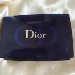 Dior　メイクパレット（ミラー付）