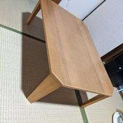 ローテーブル　サイズ　90×60×高さ32cm