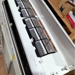 アイリスオーヤマ エアコン IRA-2203R 2018年製 6畳○AA04G006