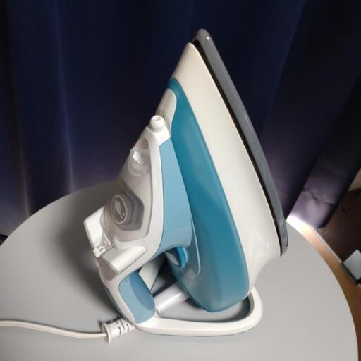 T-FAL スチームアイロン ultraglide 4670 【手渡しのみ】