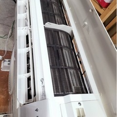 シャープ エアコン AY-D22SD-W 2014年製 6畳○AA04G007