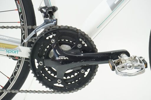 （ERI）Bianchi カメレオンテ 4 2013 クロスバイク BIANCHI CAMALEONTE 4(ビアンキ カメレオンテ4) シマノSORA完成