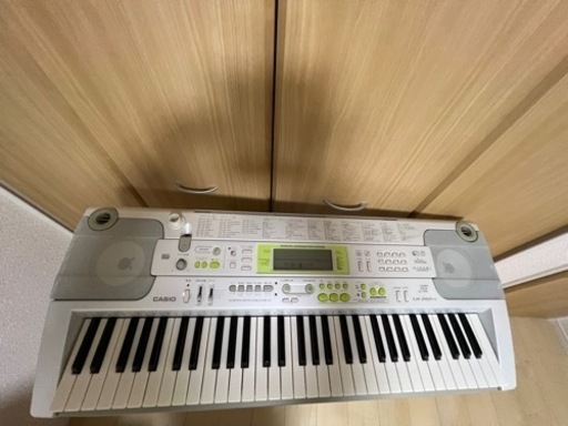 カシオ電子ピアノ、キーボードLk202tv