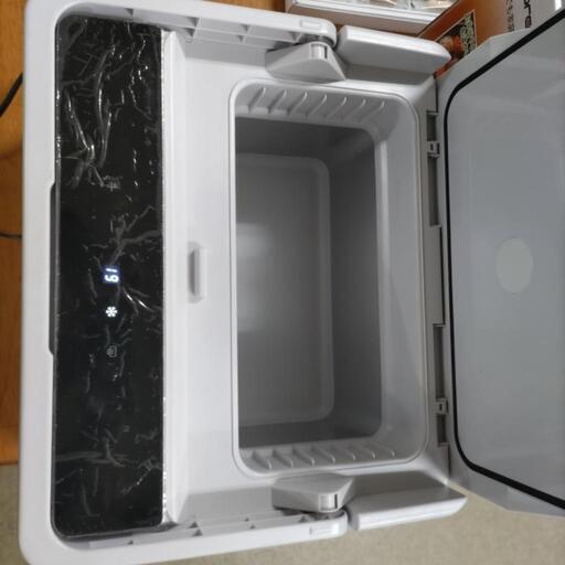 値下げ　ポータブル冷蔵冷凍保温庫10L  美品