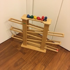 木製オモチャ　知育玩具