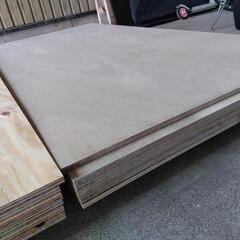 コンパネ．合板