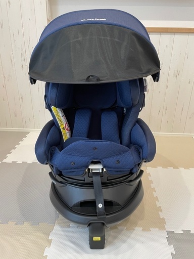 アップリカ　チャイルドシート　美品