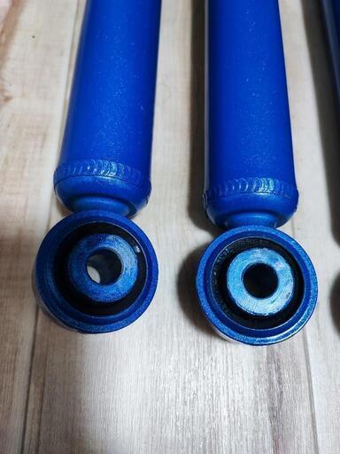 ジムニー　ジムニーシエラ　KYB NEW SR MC セット KYB カヤバ/ケイワイビー NEW SR MC ショックアブソーバーセット