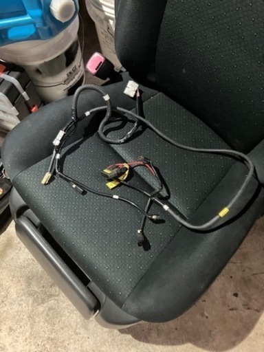 タント　L360S リフトアップシート　