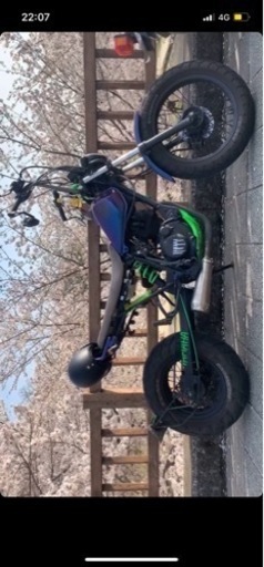 tw200 純正部品あり