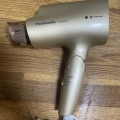 Panasonic  nanoeナノイー　ドライヤー