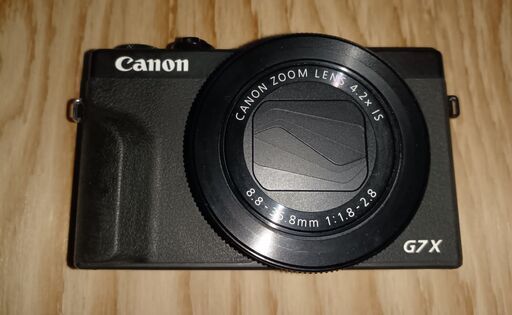 最終値下げしました★　Canon PowerShot G7 X Mark III ブラック 1.0型センサー/F1.8レンズ/光学4.2倍ズーム PSG7XMARKIIIBK　＋予備バッテリー　フィルム付
