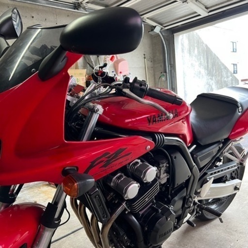 YAMAHA FZ400 4YR
