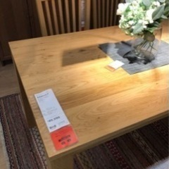 IKEAダイニングテーブル