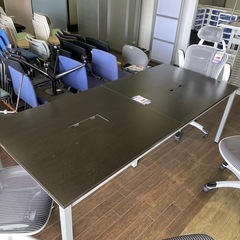 JD-2 【オフィス家具専門店】2100幅ミーティングテーブルです！