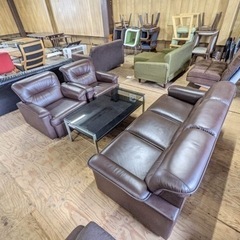 🌟激安‼️レーザー4人掛けソファー4点セット　テーブル付き幅185cm🌟