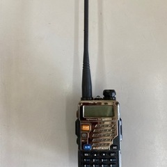 3台の値段です。BaoFeng UV-5RE プラストランシーバ...