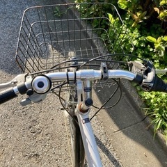 自転車 スポーツタイプ 中古品 白 6段階ギア変速 2019年