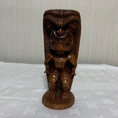 ハワイの神様の木像