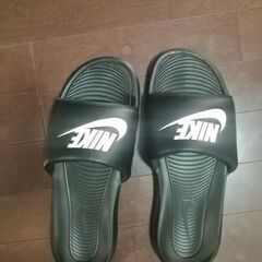 Real Nike Slippers. Size 29JAP/1...