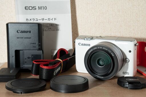 デジタル一眼 Canon EOS M10 + EF-M 22mm