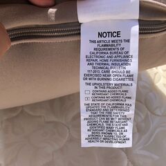 GW特別最終値下げ！　あのヨギボー　最高級のＢＩＧ　それも今年の4月購入品　カバー付き