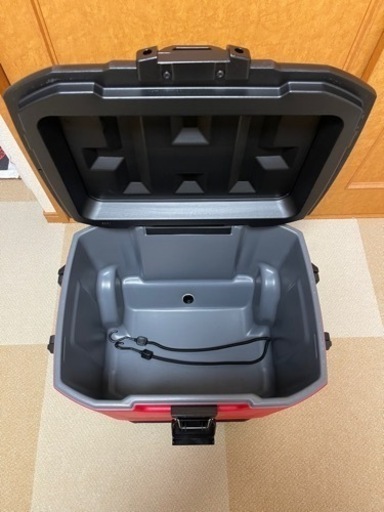 コールマン　クーラーボックス50L