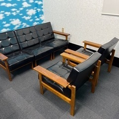引取決定！！NO.083🌈椅子5脚セット　応接スペース　会議室