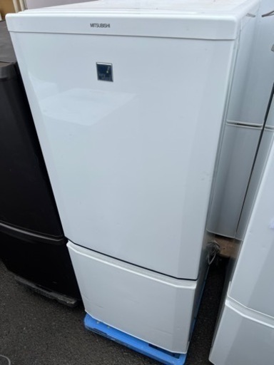 洗濯機冷蔵庫セット】高年式 2016年 蓋ゆっくり閉まる ホワイト洗濯機 