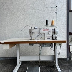 3年ほど前に購入した工業用ミシン！ 3年ほど前に購入した工業用ミシン！