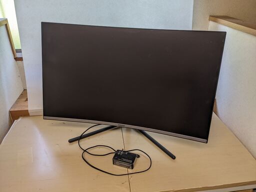 2019年製 SAMSUNG 4K UHD曲面モニター LU32R590CWCXZW 31.5インチ 4K液晶