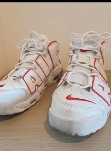 NIKEモアテン